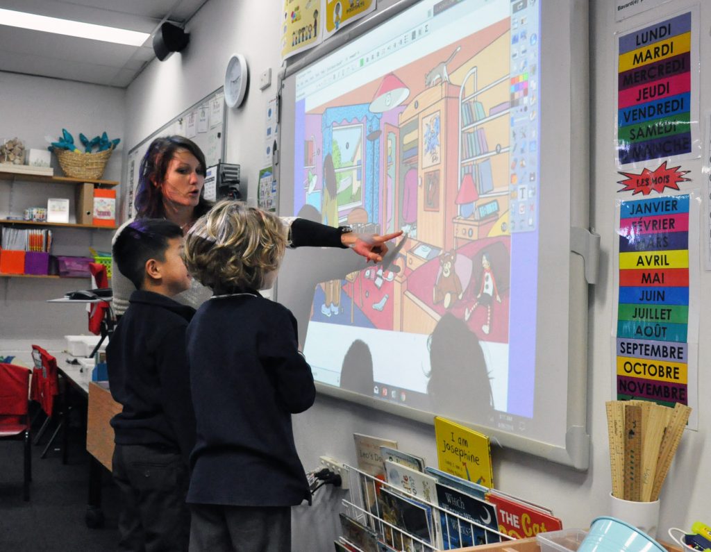 igs-french-teacher-helen-schmit-classroom-year-1